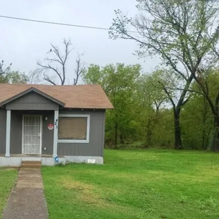Buy this 2 bed house on 427 North Bunert Street in Corsicana, TX 75110