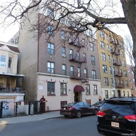Buy this studio house on 3156 Hull Avenue in New York, NY 10467