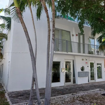 Image 1 - 929 Michigan Avenue, Miami Beach, FL 33139, USA - Condo for rent