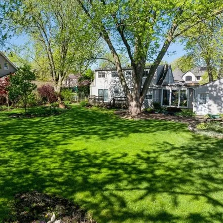 Image 4 - 1637 North Evergreen Avenue, Arlington Heights, IL 60004, USA - House for sale