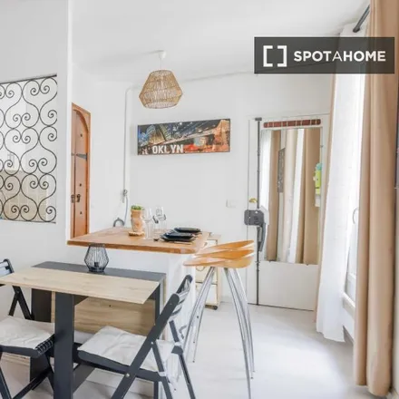 Rent this studio apartment on 4 Rue Lacroix in 75017 Paris, France