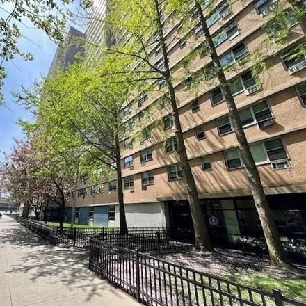 Image 2 - 458 Neptune Ave Apt 10g, Brooklyn, New York, 11224 - Apartment for sale
