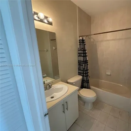 Image 6 - 7319 Northwest 174th Terrace, Miami-Dade County, FL 33015, USA - Townhouse for rent