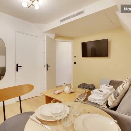 Image 3 - 7 Rue Édouard Fournier, 75116 Paris, France - Apartment for rent