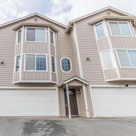 Buy this 3 bed condo on 881 Northwest Inlet Avenue in Lincoln City, OR 97367