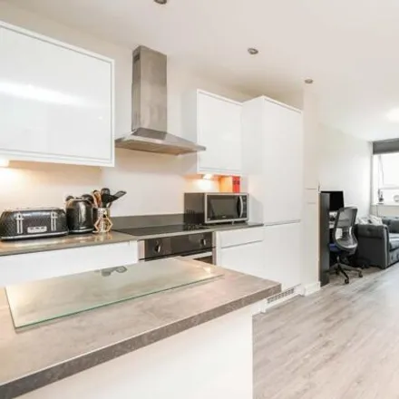 Buy this 1 bed apartment on Arodene House in Perth Road, London