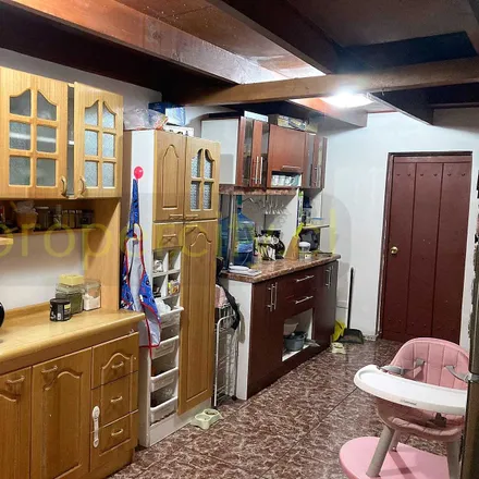 Buy this 4 bed house on Pasaje Vilán 5663 in 919 0847 Provincia de Santiago, Chile