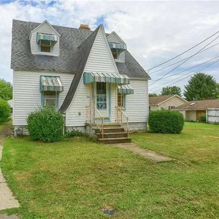 Buy this 3 bed house on Hazen Avenue North in Ellwood City, Lawrence County