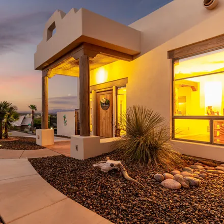 Image 3 - 15943 East Lost Hills Drive, Fountain Hills, AZ 85268, USA - House for sale