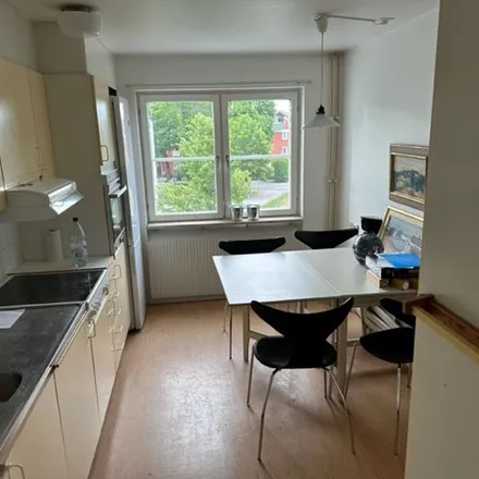 Rent this 2 bed apartment on Trädgårdsvägen 20 in 194 44 Upplands Väsby, Sweden