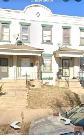 Buy this 3 bed townhouse on 4443 Cottage Avenue in St. Louis, MO 63113