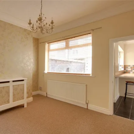 Image 3 - Hampton Road, Stockton-on-Tees, TS18 4DU, United Kingdom - Townhouse for rent