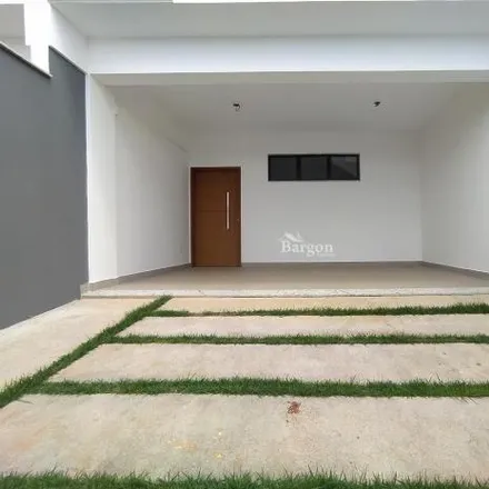 Buy this 3 bed house on Rua Vicente Soares Silva in São Pedro, Juiz de Fora - MG