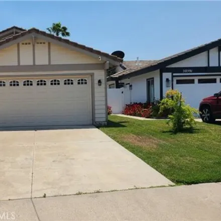 Image 1 - 30605 Hollyberry Ln, Temecula, California, 92591 - House for sale