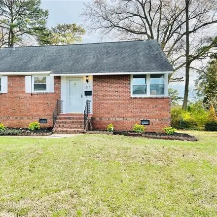 Image 2 - 217 Rodman Rd, Norfolk, Virginia, 23503 - House for sale