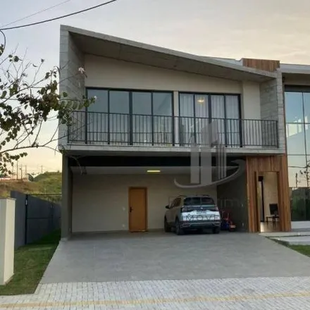 Buy this 4 bed house on Centro Velho in Avenida dos Trabalhadores, São João