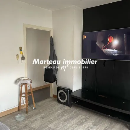 Image 3 - 2 Rue de Sillé, 72170 Beaumont-sur-Sarthe, France - Apartment for rent