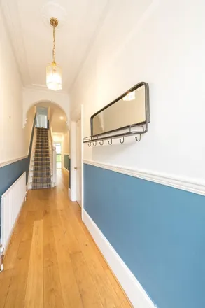 Image 7 - Nevis Road, London, SW17 7QX, United Kingdom - Townhouse for rent