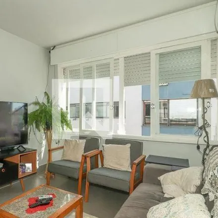 Buy this 2 bed apartment on Avenida Bagé in Petrópolis, Porto Alegre - RS