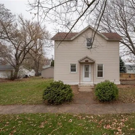 Buy this 4 bed house on 408 Olive Street in West Concord, Dodge County