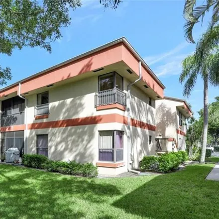 Image 4 - Karanda Village, Coconut Creek, FL 33066, USA - Condo for sale