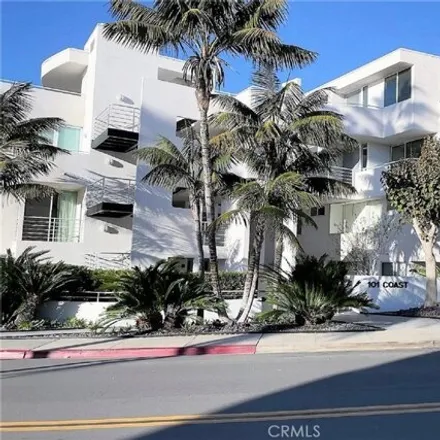 Rent this 2 bed condo on 101 Coast Boulevard in San Diego, CA 92037