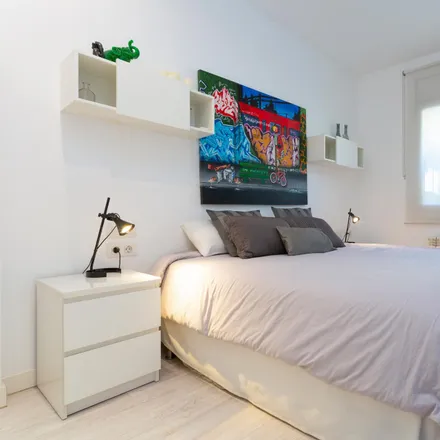 Rent this 3 bed apartment on Suma in Avinguda de Vallcarca, 08001 Barcelona