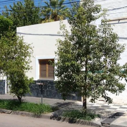 Buy this 3 bed house on 12 de Octubre 2441 in Alto Alberdi, Cordoba