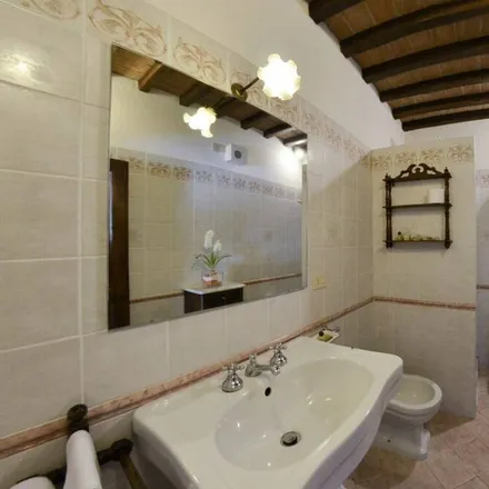 Image 7 - Cortona, Arezzo, Italy - Apartment for rent