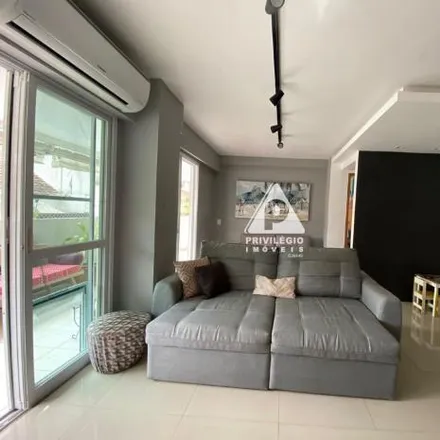 Buy this 4 bed apartment on Rua Capistrano de Abreu 227 in Botafogo, Rio de Janeiro - RJ