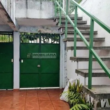 Rent this 2 bed house on Estrada Antiga do Mar 171 in Jabaquara, São Paulo - SP