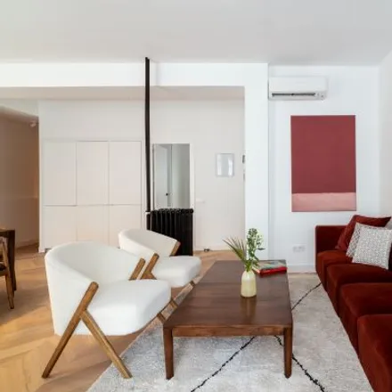 Rent this 6 bed apartment on Calle de Vallehermoso in 97, 28003 Madrid