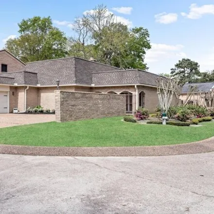 Buy this 3 bed house on 264 Summerwood Street in Beaumont, TX 77706