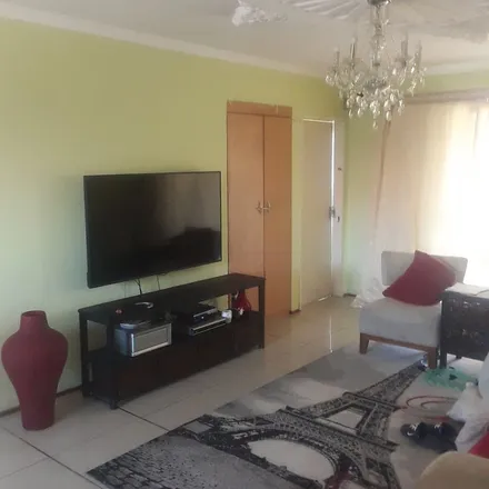 Rent this 1 bed townhouse on Clicks in Van Wyk Louw Drive, Parkrand