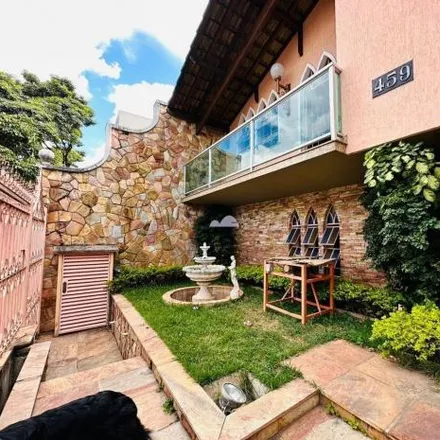 Buy this 5 bed house on Rua Deputado Wilson Tanure in Santa Amélia, Belo Horizonte - MG