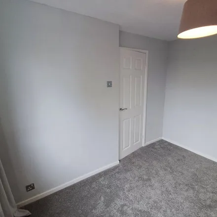 Image 4 - Roseacre Drive, Heald Green, SK8 3DY, United Kingdom - Apartment for rent