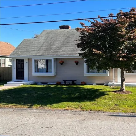 Buy this 3 bed house on 30 Doane Street in Cranston, RI 02910