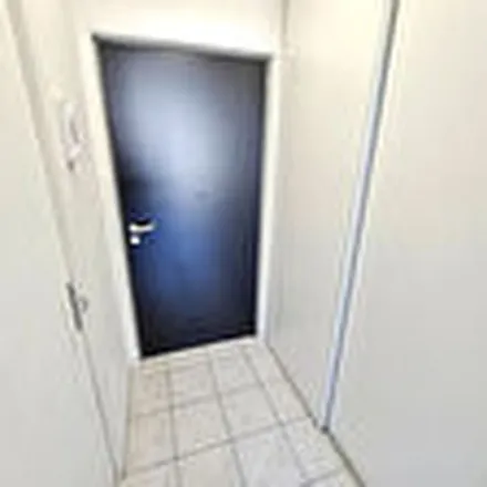 Image 3 - 8 Impasse Saint-Louis, 12000 Rodez, France - Apartment for rent