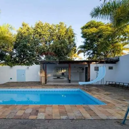 Buy this 6 bed house on Conjunto O/P in Jardim Botânico - Federal District, 71680-369