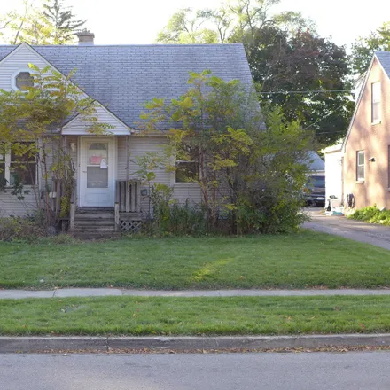 Buy this 3 bed house on 1020 Leith Avenue in Waukegan, IL 60085