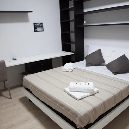 Rent this 2 bed room on Mondadori in Corso San Gottardo, 20136 Milan MI