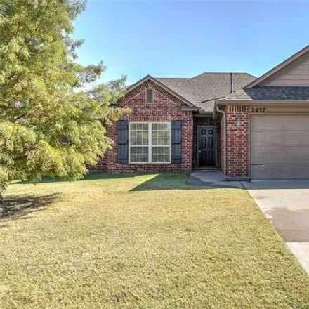 Buy this 3 bed house on 2437 South Narcissus Avenue in Broken Arrow, OK 74012