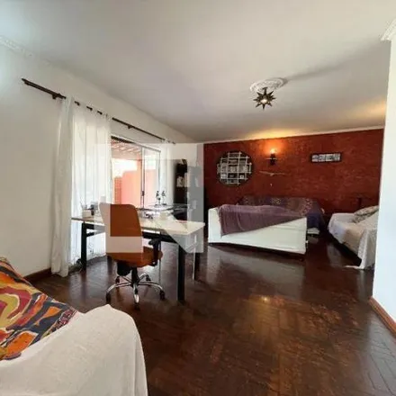 Rent this 5 bed house on Rua Acácio Vasconcelos in Campo Belo, São Paulo - SP