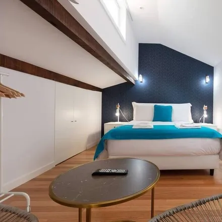 Rent this 1 bed apartment on 4050-609 Distrito de Leiria