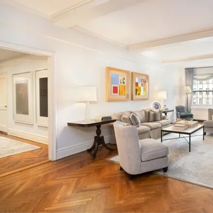 Buy this studio apartment on 101 East 92nd Street in New York, NY 10128