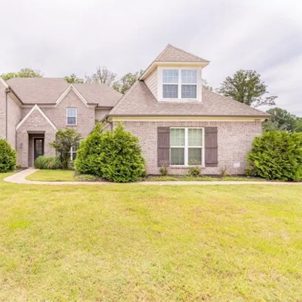 Buy this 5 bed house on 8559 Gwin Hollow Dr in Olive Branch, Mississippi