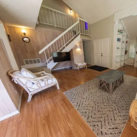 Rent this 3 bed condo on Oxnard