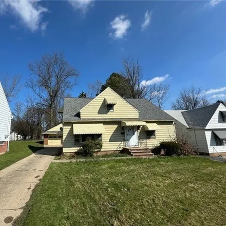 Rent this 3 bed house on 4461 Shirley Drive in South Euclid, OH 44121