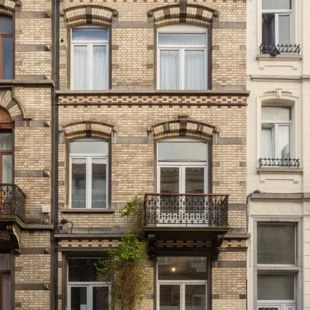 Image 1 - Rue de Serbie - Serviëstraat 8, 1060 Saint-Gilles - Sint-Gillis, Belgium - Apartment for rent