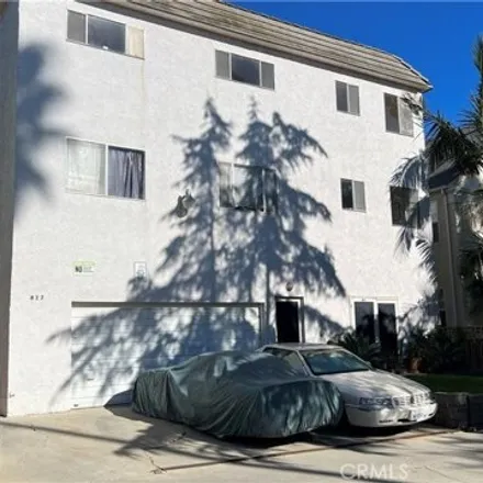 Buy this 24 bed house on 12th Court in Santa Monica, CA 90402